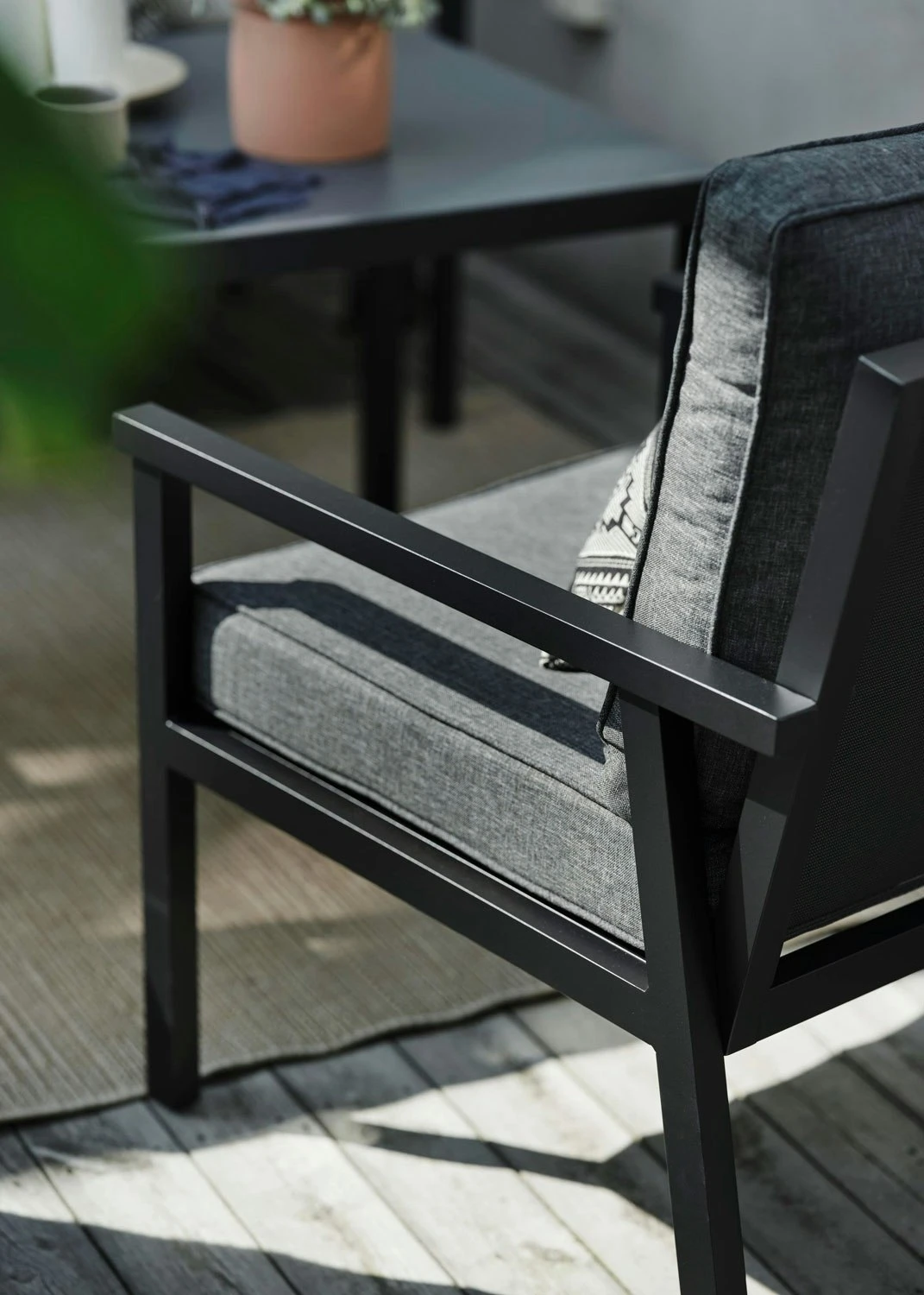 Brafab Rana Lounge-Set Niedrig 5 Sitzplätze, Schwarz/Anthrazit 2 Brafab Rana Lounge-Set Niedrig 5 Sitzplätze, Schwarz/Anthrazit – Bild 2