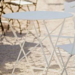 Bistro Table Ø77, Nutmeg -Grünblick Verkäufe fermob bistro table 77 nutmeg 5