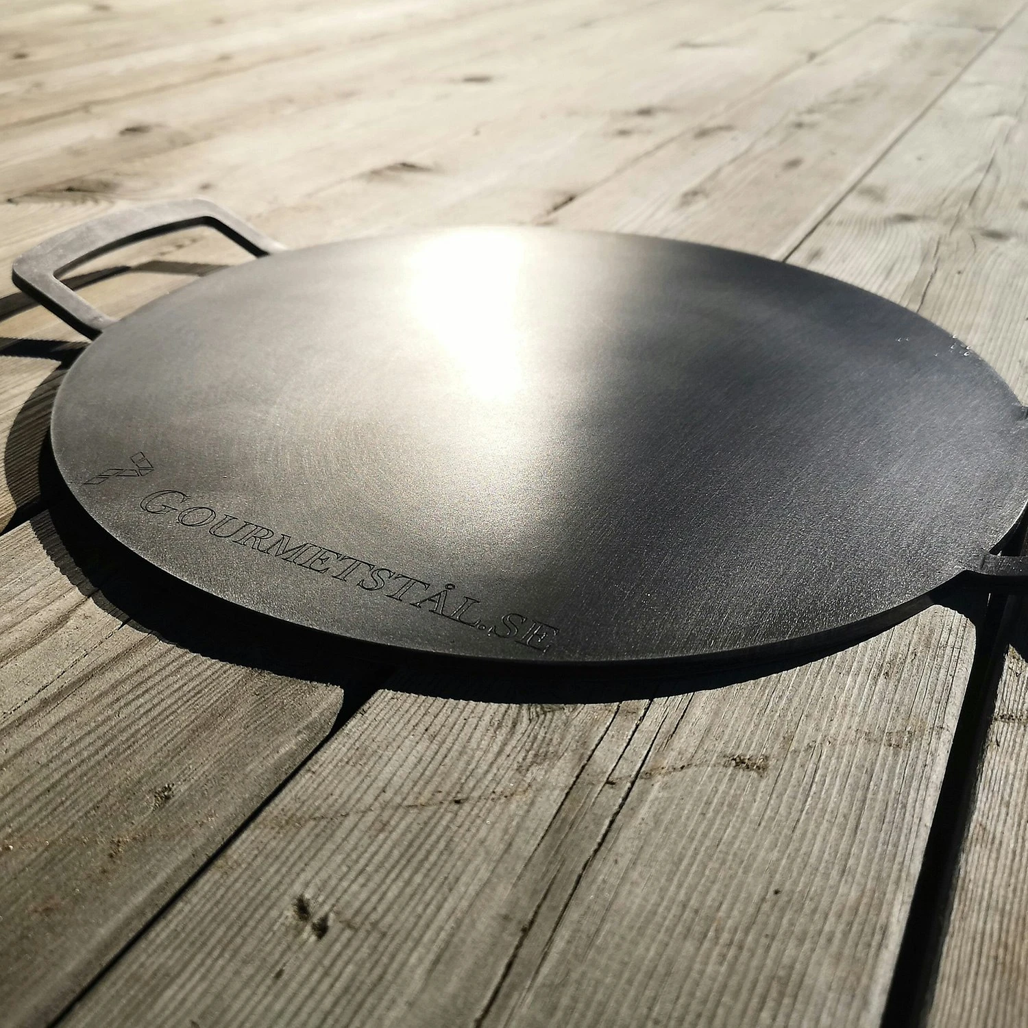 Grillplatte Aus Stahl Rund Mit Griff, 49 Cm 4 Grillplatte Aus Stahl Rund Mit Griff, 49 Cm – Bild 4