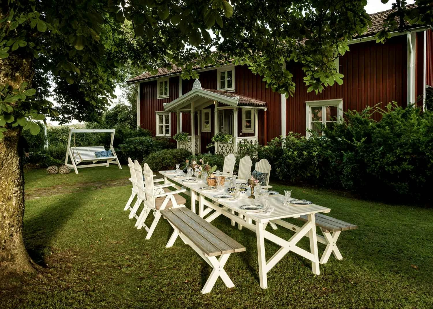 Bullerö Tischgarnitur 6 Sitzplätze, Weiß 2 Bullerö Tischgarnitur 6 Sitzplätze, Weiß – Bild 2