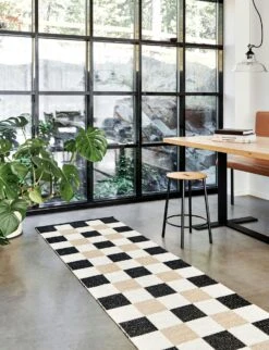 Pix Teppich Schwarz / Vanilla / Beige, 70x300 Cm -Grünblick Verkäufe pappelina pix rug black vanilla beige 0