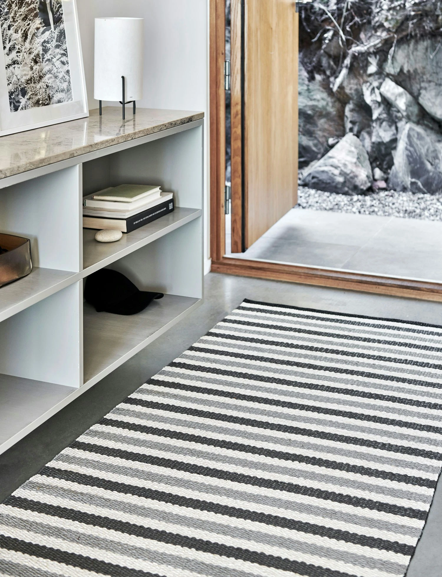 Teo Teppich Warmes Grau / Charcoal / Vanilla, 180x260 Cm 2 Teo Teppich Warmes Grau / Charcoal / Vanilla, 180x260 Cm – Bild 2